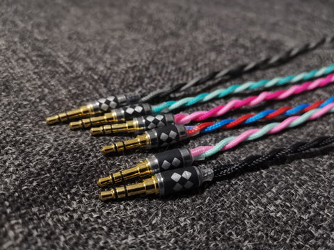 Florea - Fully customizable cable - audiohive