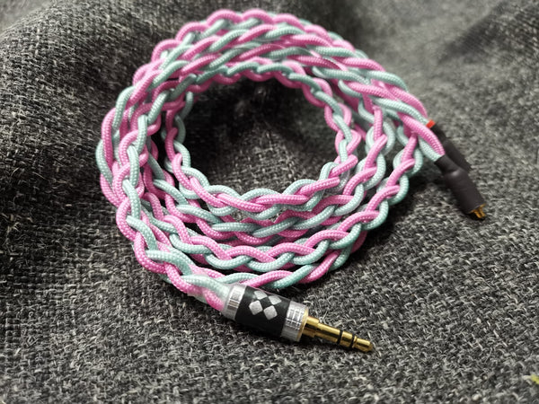 Florea - Fully customizable cable - audiohive